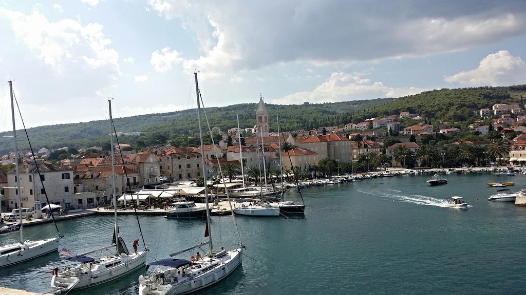 Holiday Home Brac Supetar Luaran gambar