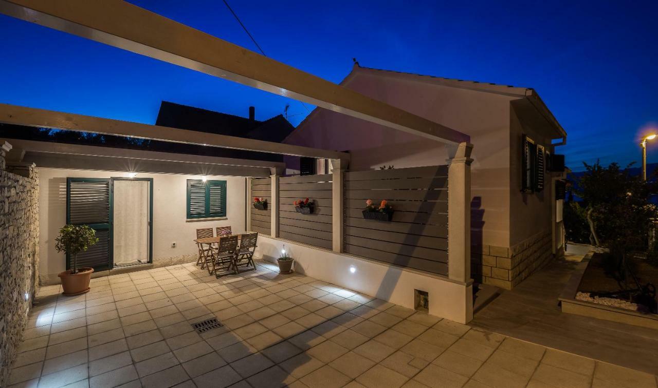 Holiday Home Brac Supetar Luaran gambar