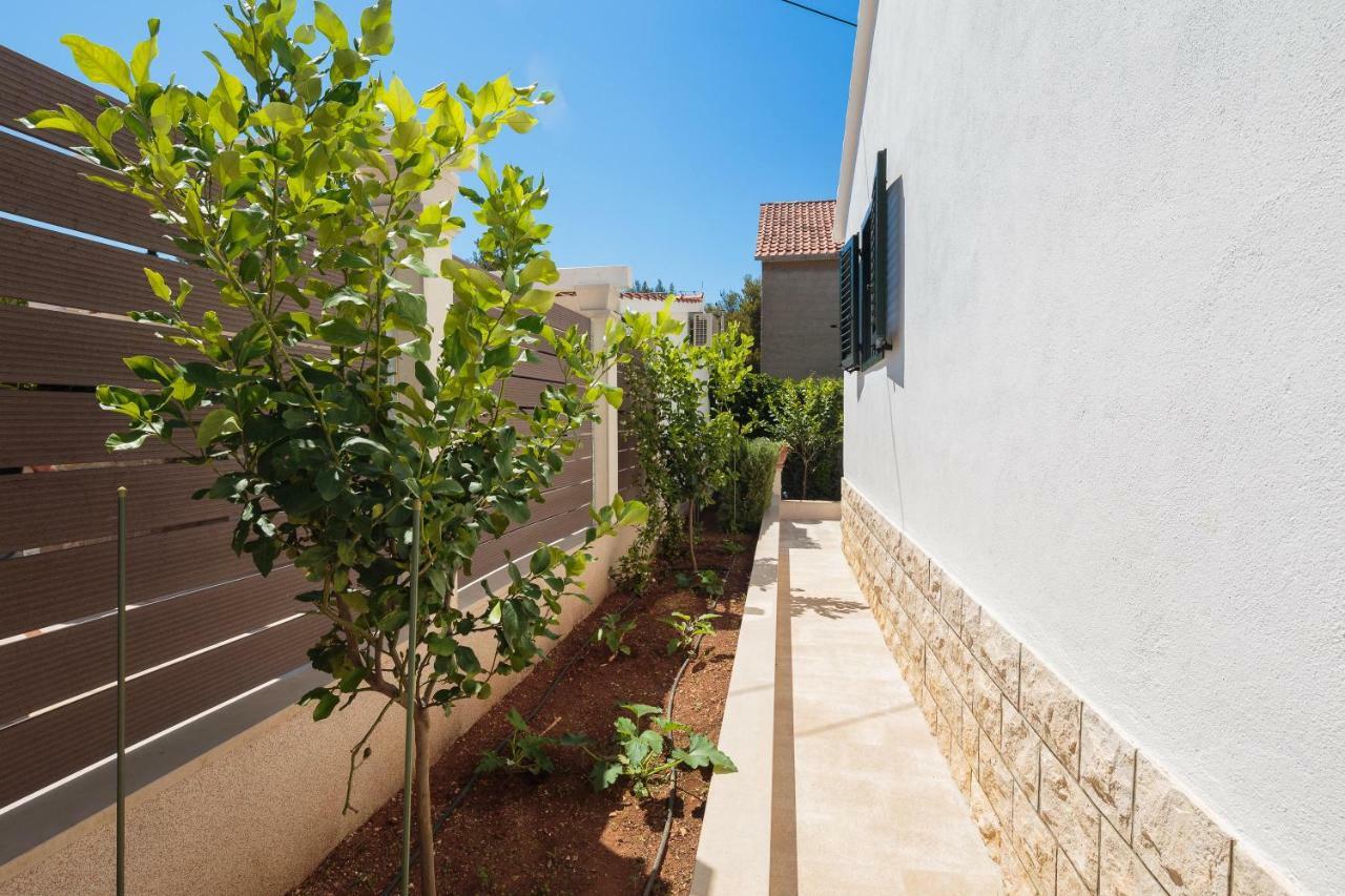 Holiday Home Brac Supetar Luaran gambar