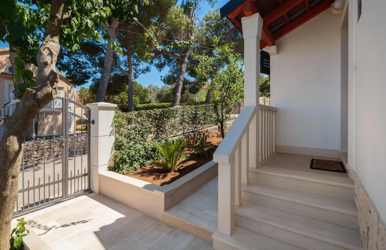 Holiday Home Brac Supetar Luaran gambar
