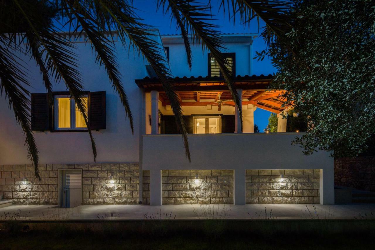 Holiday Home Brac Supetar Luaran gambar