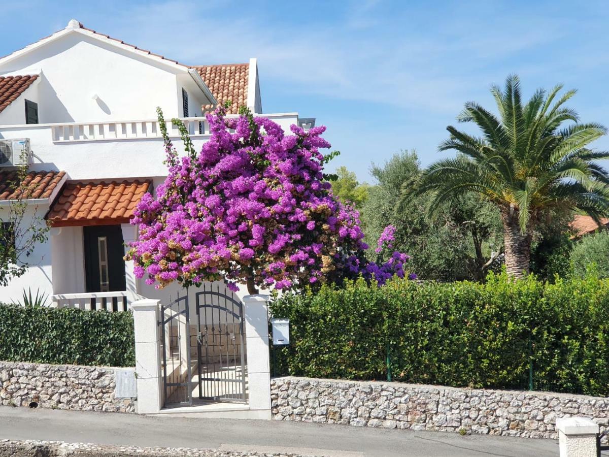 Holiday Home Brac Supetar Luaran gambar